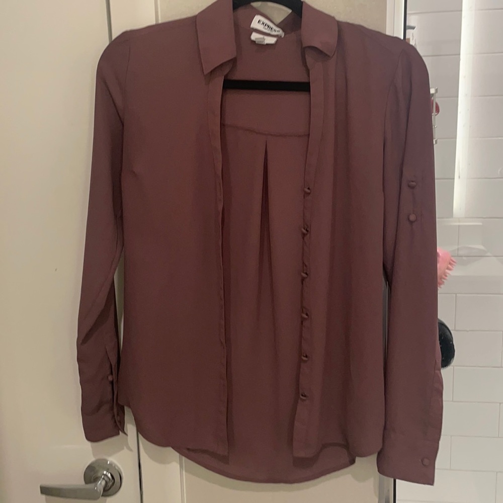 Express The Portofino Shirt Womens XS Slim Fit Beige V Neck Button Up Tie Cuffs